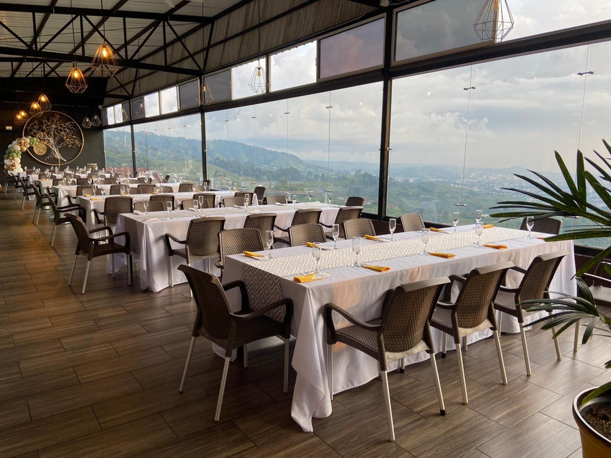 Hotel Entre Lomas Санта-Роса-де-Кабаль Екстер'єр фото